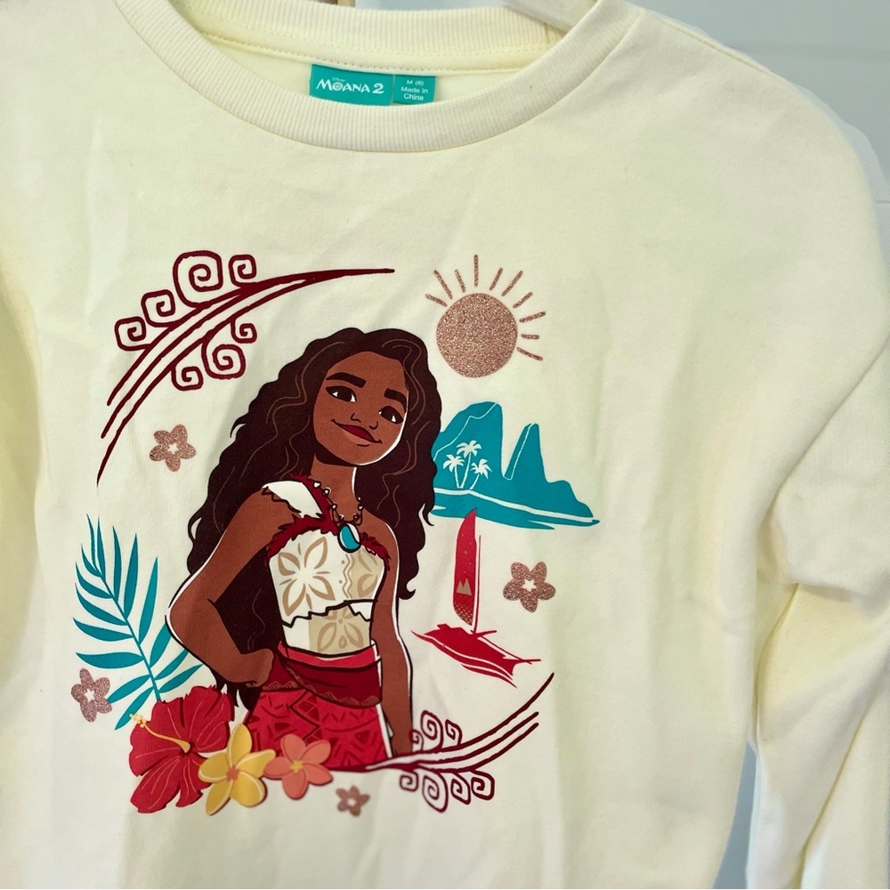 Disney Moana 2 Dreamy‎ Fleece Sweatshirt Ivory Girls Medium NWT - Picture 2 of 6